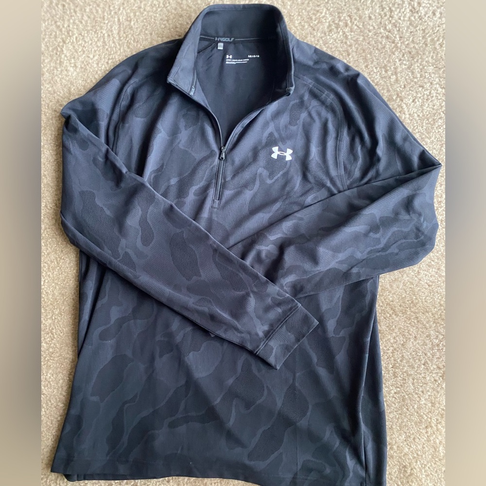 Under Armour loose fit golf quarter zip